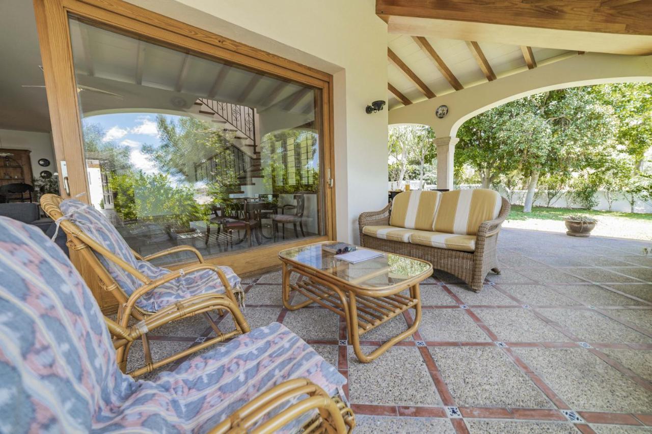 Alcanada Garden Villa *